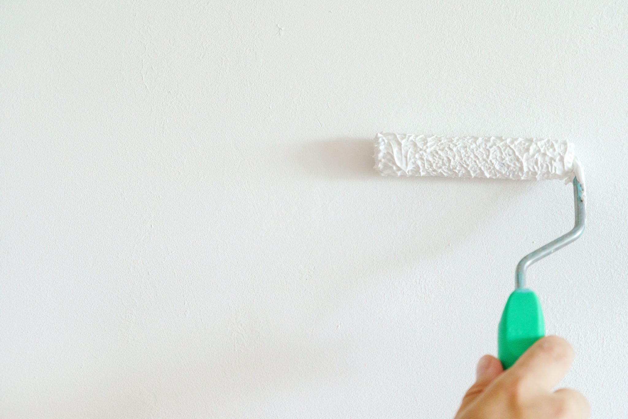 Can I Paint Straight Onto New Plaster? DIY Boss