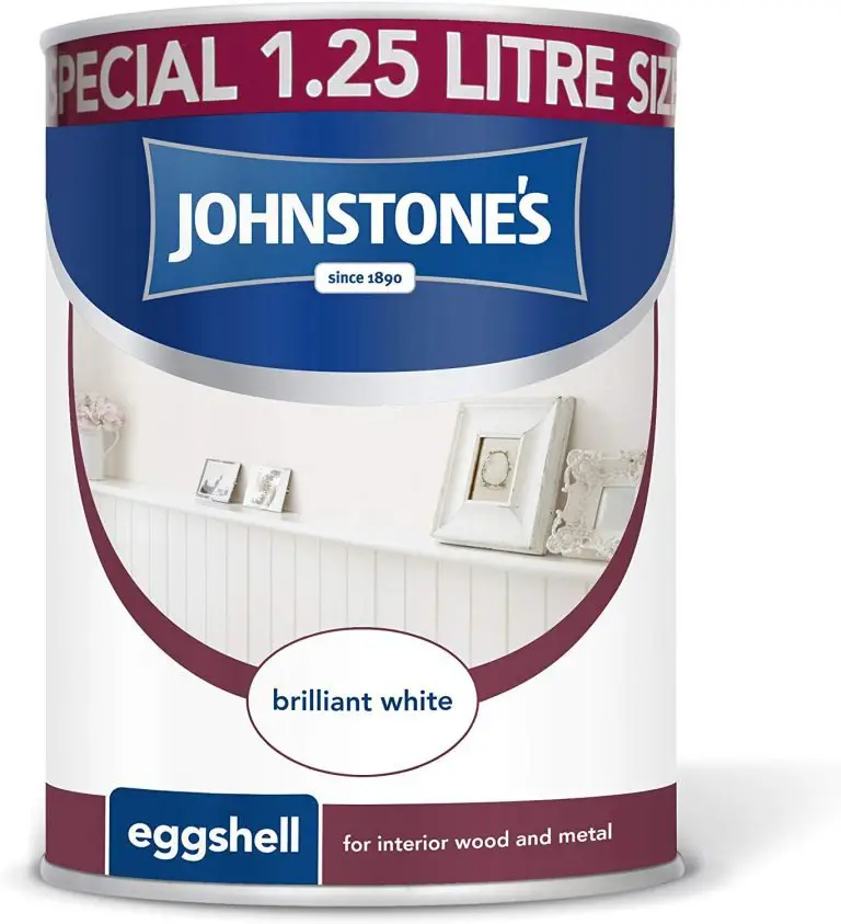 Johnstone-eggshell-paint-skirting-boards