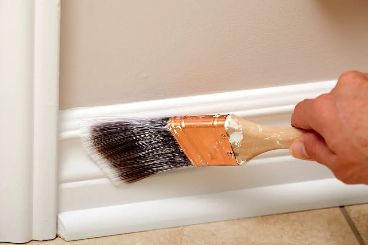 best paint for skirting boards